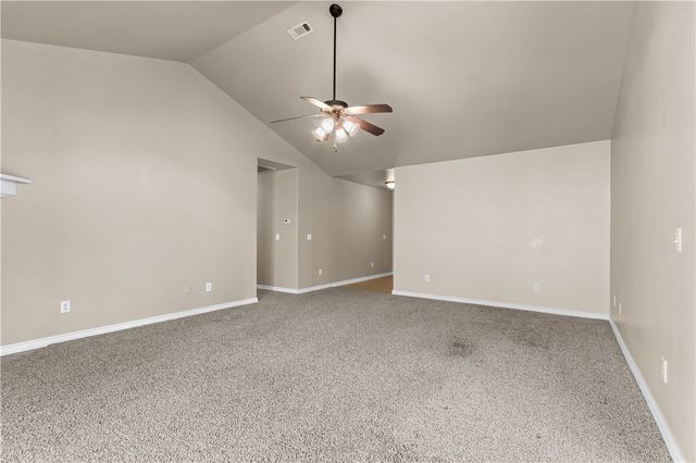 1041 Sara Beth Street, Elkins, AR 72727