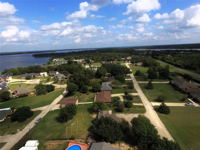 9858 Kathy Lynn Place, Quinlan, TX 75474