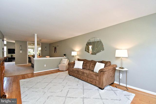 304 PIMLICO WAY, North Wales, PA 19454