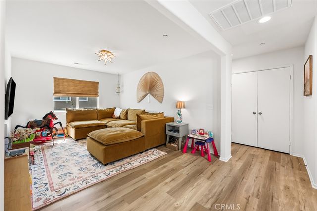 38235 Etienne, Palmdale, CA 93552