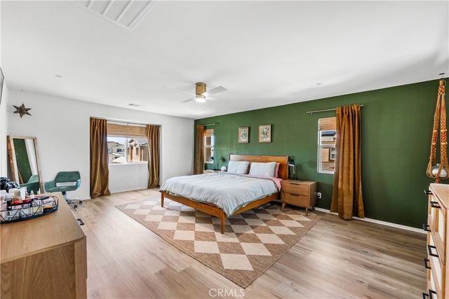 38235 Etienne, Palmdale, CA 93552