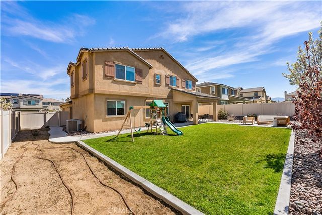 38235 Etienne, Palmdale, CA 93552