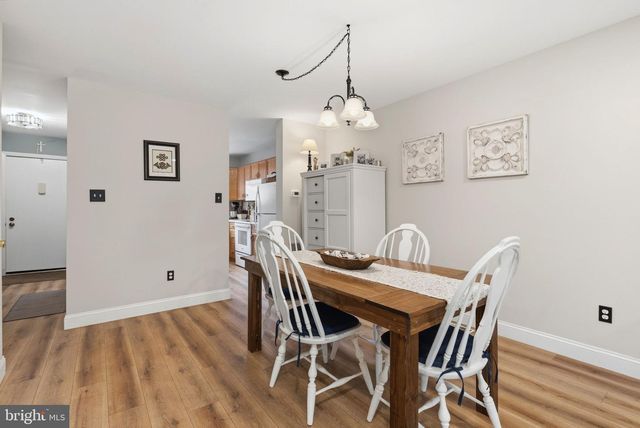 146 LARCHWOOD CT, Collegeville, PA 19426