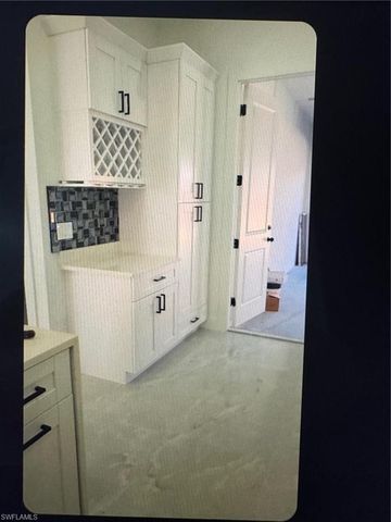 3917 33rd ST SW, Lehigh Acres, FL 33976