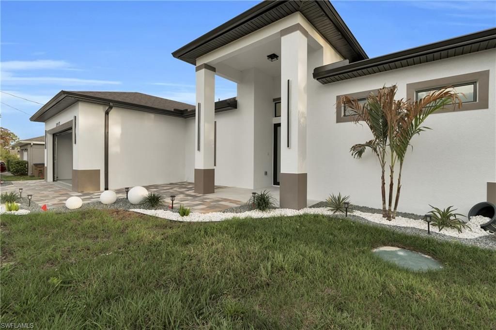 3917 33rd ST SW, LEHIGH ACRES, FL 33976 — photo 5