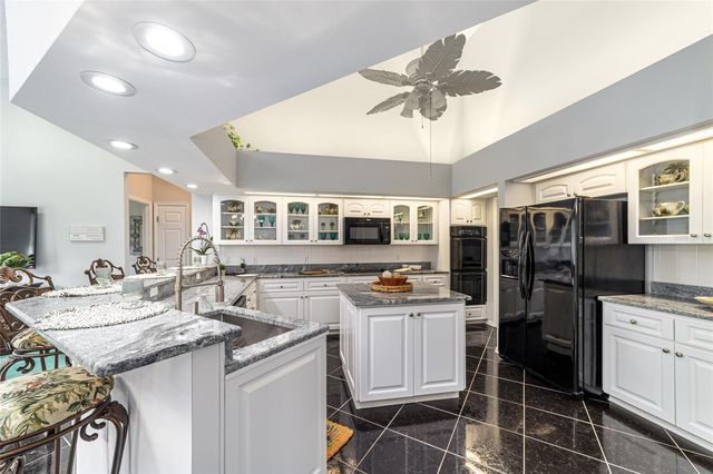 19811 SW 95TH STREET, Dunnellon, FL 34432