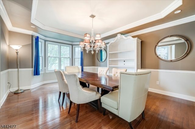 21 Whitbay Dr, West Orange Twp., NJ 07052