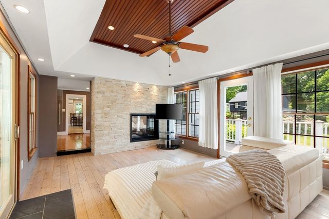 12 Powder House Rd Ext, Medford, MA 02155