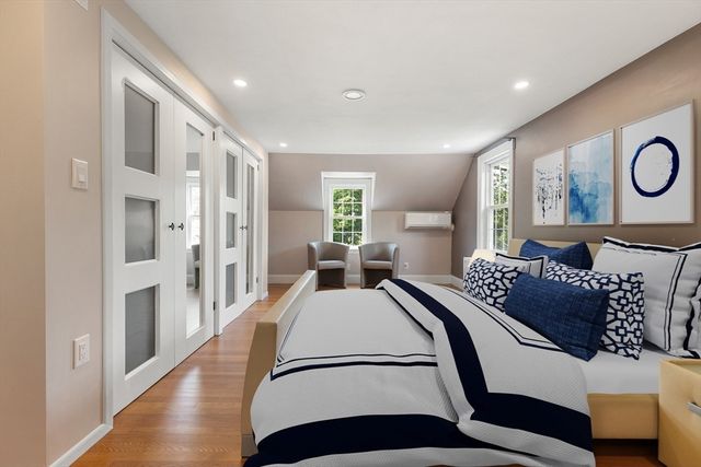 12 Powder House Rd Ext, Medford, MA 02155
