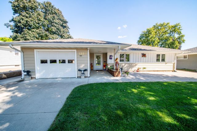 1520 10th Avenue NE, Rochester, MN 55906