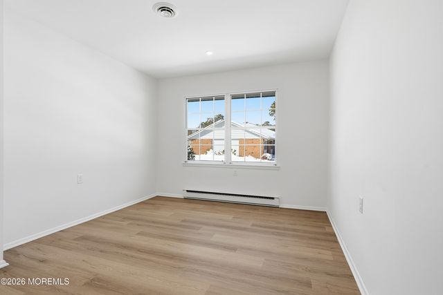 32B Buckingham Drive, Manchester, NJ 08759