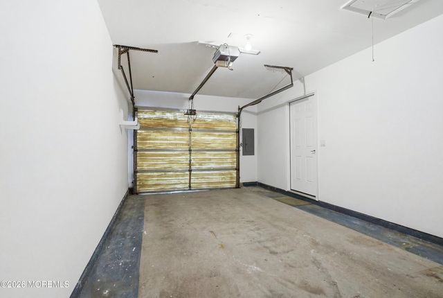 32B Buckingham Drive, Manchester, NJ 08759