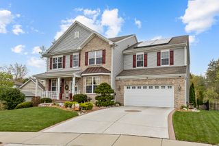 2290 Egret Court, Lindenhurst, IL 60046