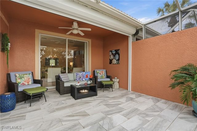 14282 Manchester DR, Naples, FL 34114