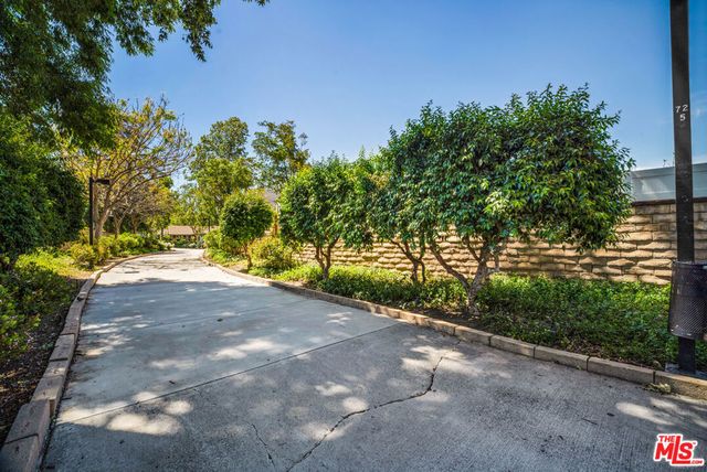 23604 Real Court, Valencia, CA 91355