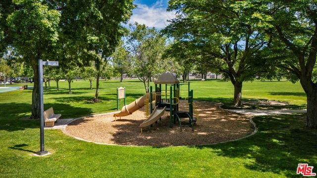 23604 Real Court, Valencia, CA 91355