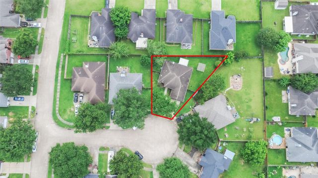 822 Oak Lodge Court, League City, TX 77573