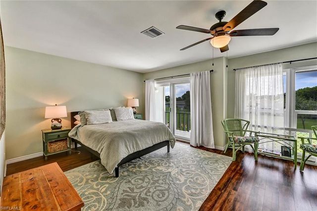 4259 Island CIR 3, Fort Myers, FL 33919