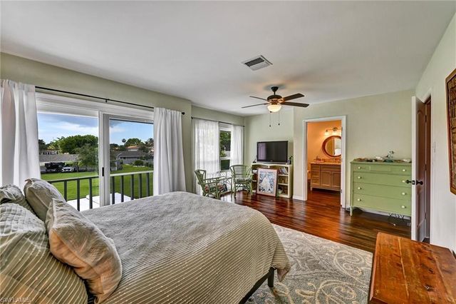 4259 Island CIR 3, Fort Myers, FL 33919