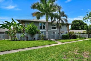 4259 Island CIR 3, Fort Myers, FL 33919