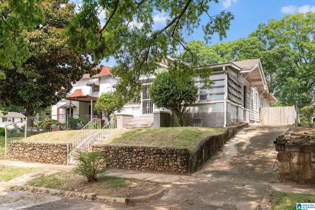 2702 17TH AVENUE N, Birmingham, AL 35234