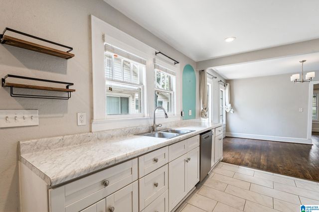 2702 17TH AVENUE N, Birmingham, AL 35234