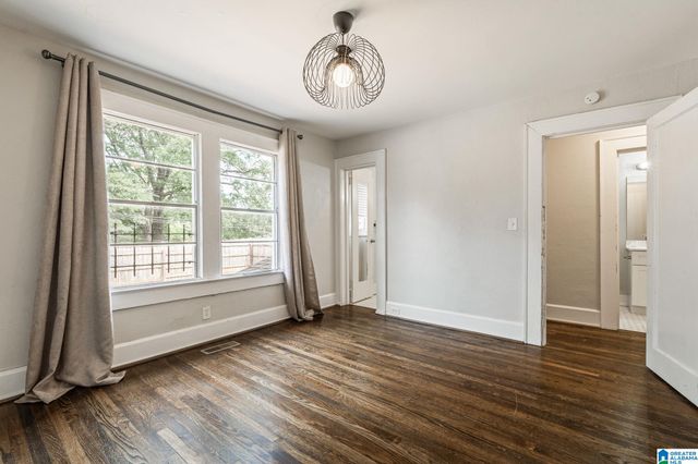 2702 17TH AVENUE N, Birmingham, AL 35234