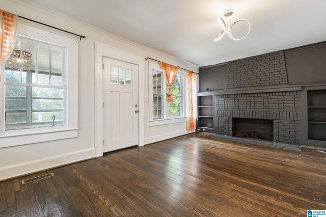 2702 17TH AVENUE N, Birmingham, AL 35234