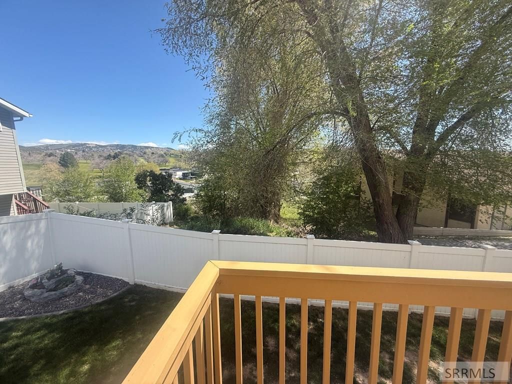 Image 33 of property listing at 1620 Sun Hill Loop, Pocatello, ID 83201
