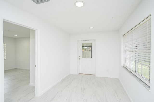 494 Romano St, St Augustine, FL 32086
