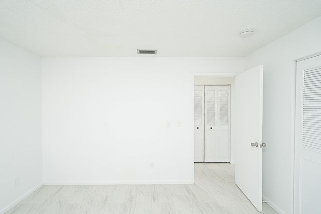 494 Romano St, St Augustine, FL 32086