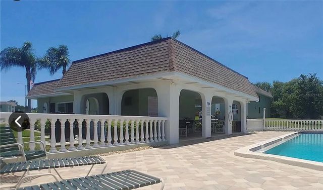 1250 S PINELLAS AVENUE 306, Tarpon Springs, FL 34689