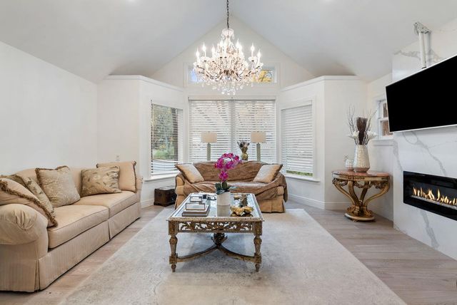 1703 Meadowbrook DR, Austin, TX 78703