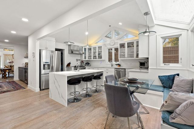 1703 Meadowbrook DR, Austin, TX 78703