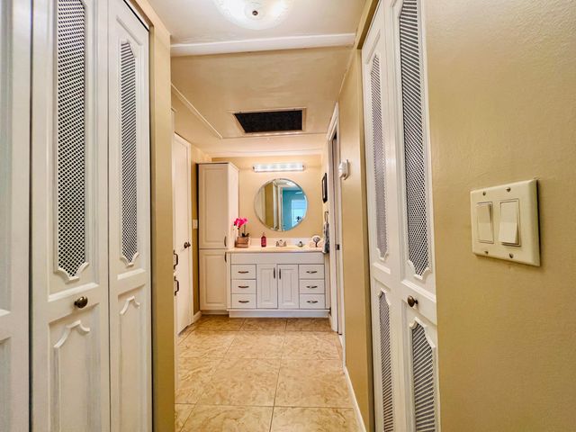 203 Oxford 500, West Palm Beach, FL 33417