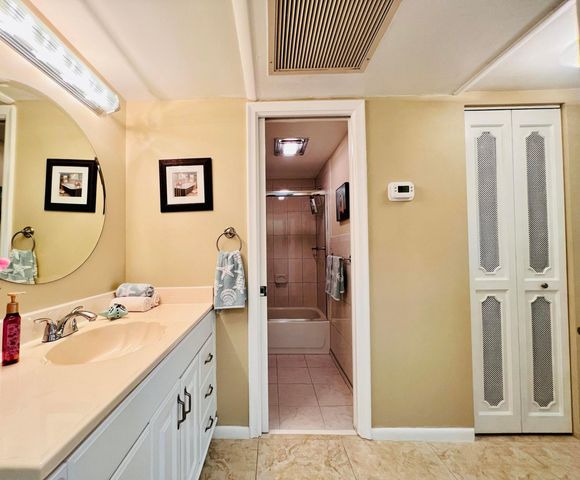 203 Oxford 500, West Palm Beach, FL 33417