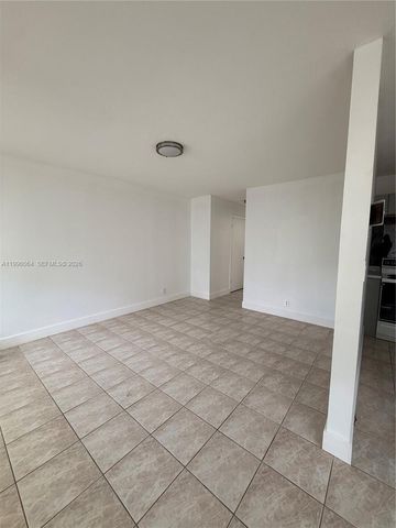 6071 SW 33rd St 1, Miramar, FL 33023
