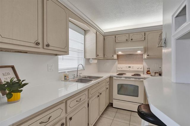 1300 N 12th Court 4b, Hollywood, FL 33019