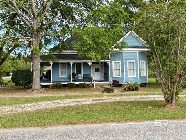 300 Mcmillan Avenue, Bay Minette, AL 36507