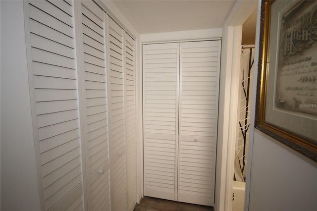 4880 LOCUST STREET NE 338, St Petersburg, FL 33703