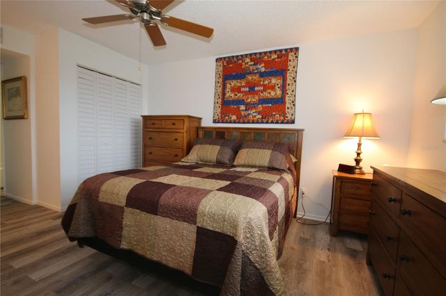 4880 LOCUST STREET NE 338, St Petersburg, FL 33703