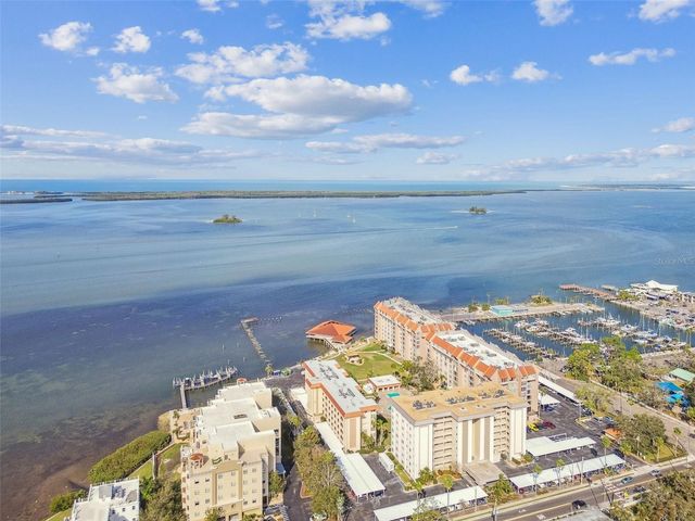 620 EDGEWATER DRIVE 204, Dunedin, FL 34698
