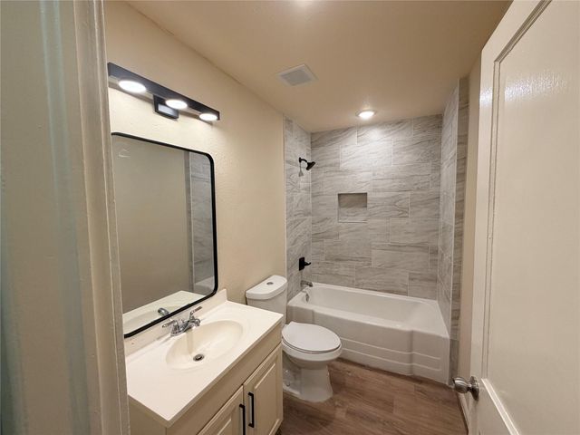 505 Sikes Street, Houston, TX 77018