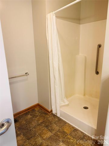 137 Warren Haynes Drive, Asheville, NC 28806