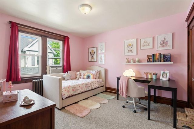 7 East Elizabeth Avenue, Bethlehem City, PA 18018