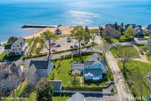 121 Middle Beach Road, Madison, CT 06443