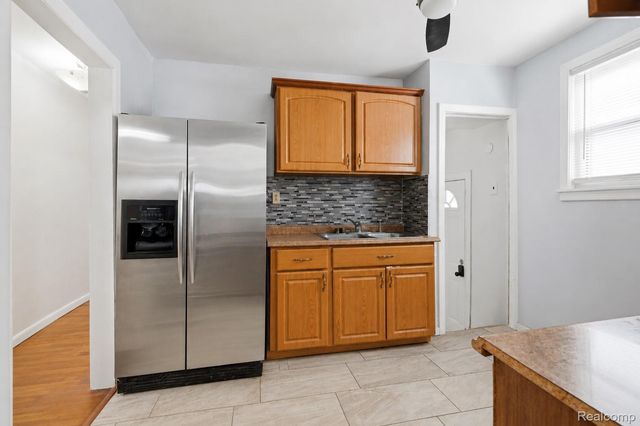 13995 Toepfer Road, Warren, MI 48089
