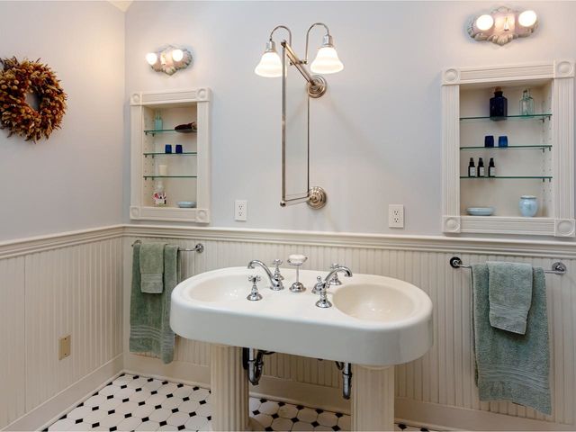 4602 Greenbush Road, Charlotte, VT 05445
