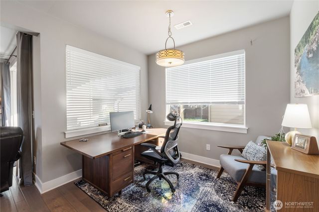 18436 Village Parkway E, Bonney Lake, WA 98391