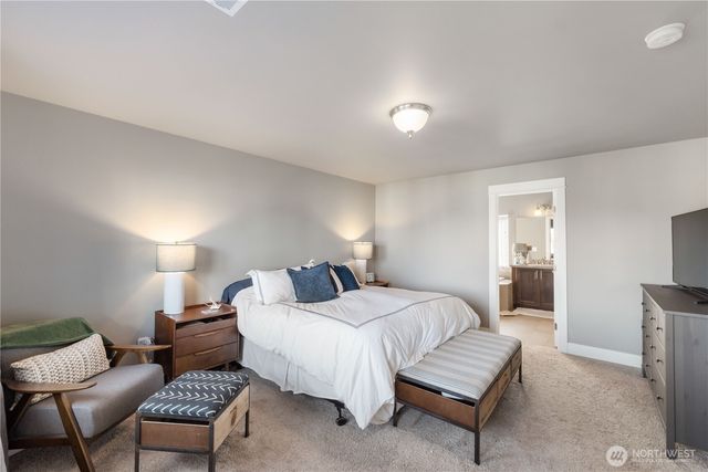 18436 Village Parkway E, Bonney Lake, WA 98391